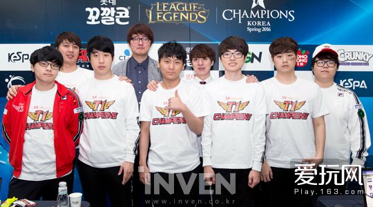 映了B费在 映了B费在