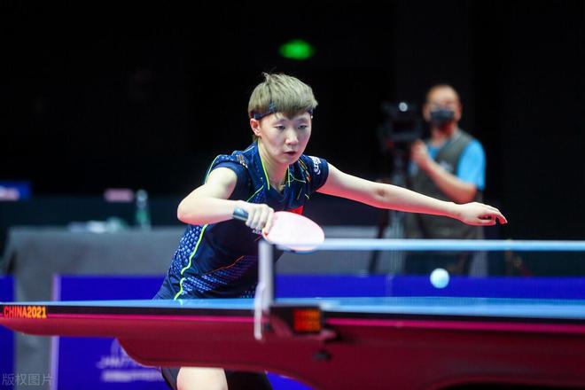 同时也是球 同时也是球